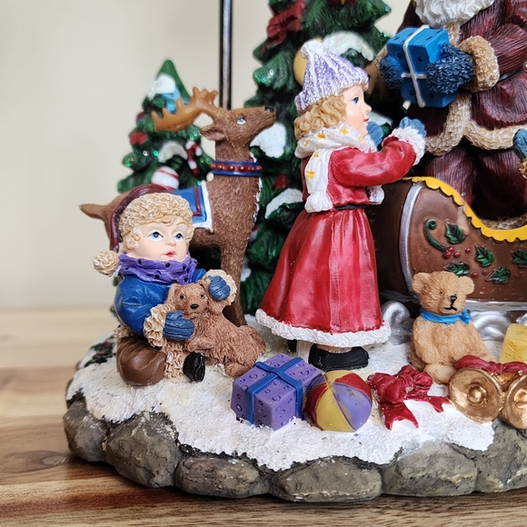 Santa Sleigh Giving Gifts Children Scene Figurine Candle Lamp Christmas Decor - Picture 5 of 16